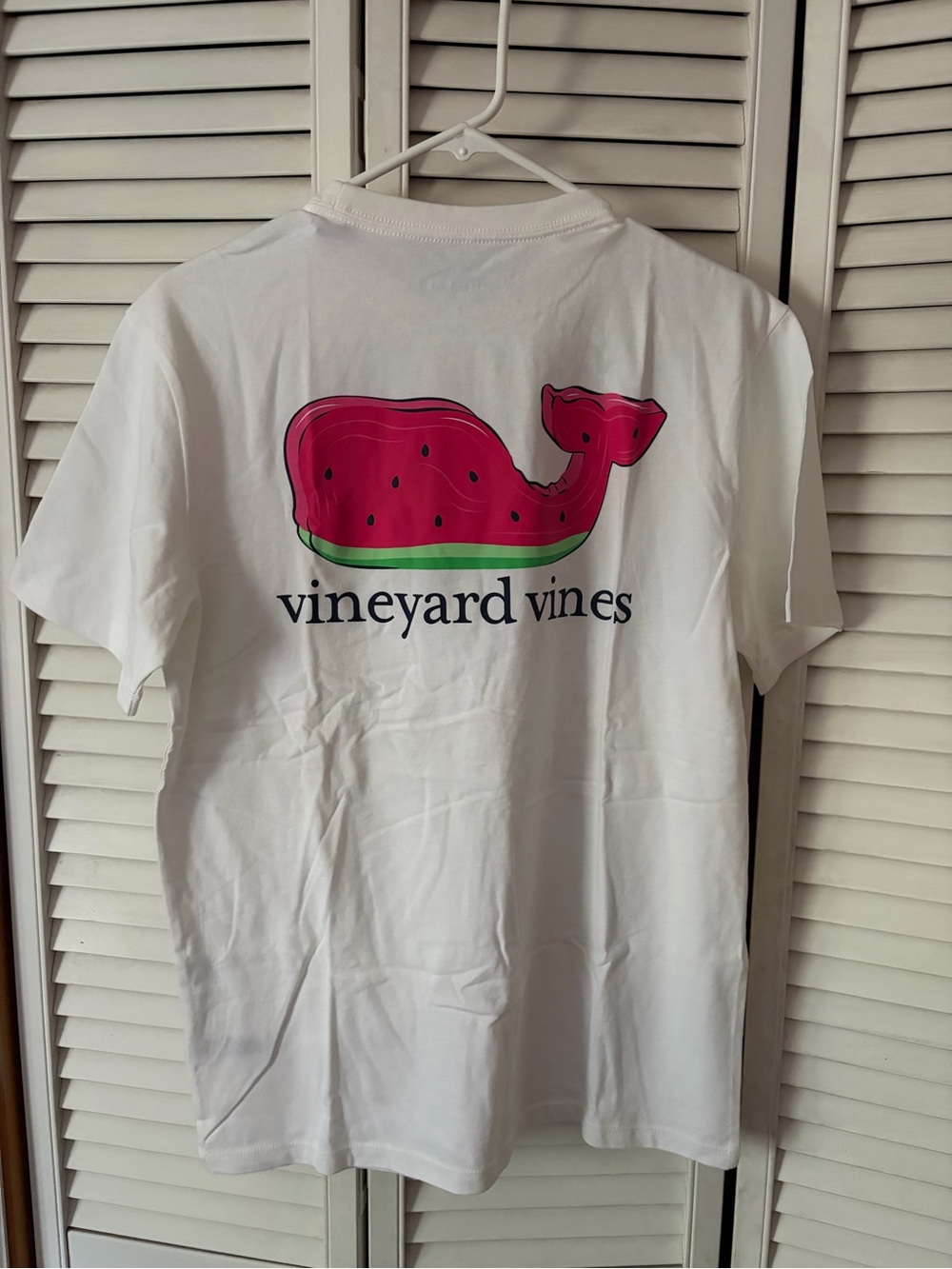 Vineyard Vines Men’s Watermelon t-shirt